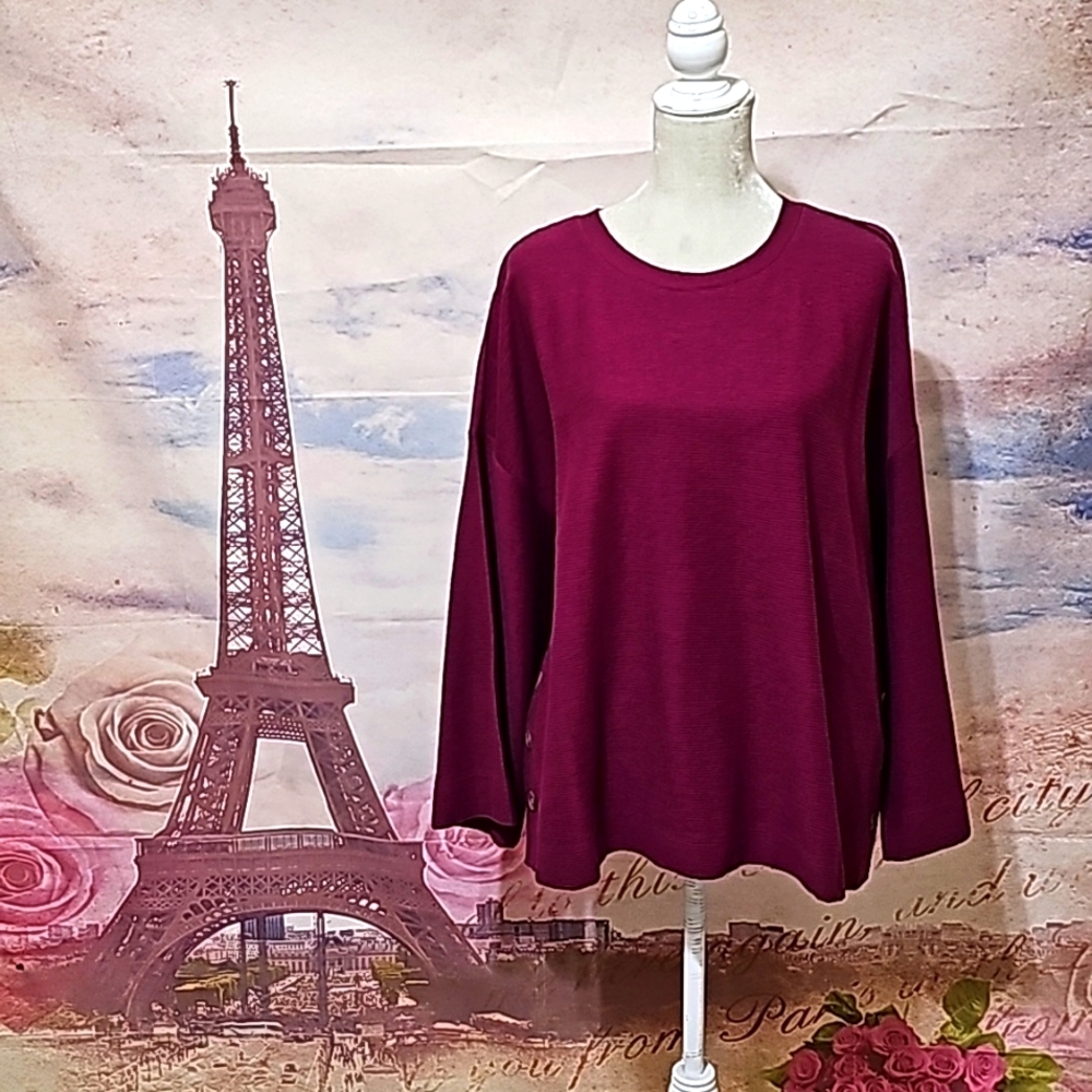 ⭐️➕️ St John's Bay  royal magenta top